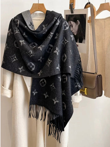 Cashmere reversible scarf