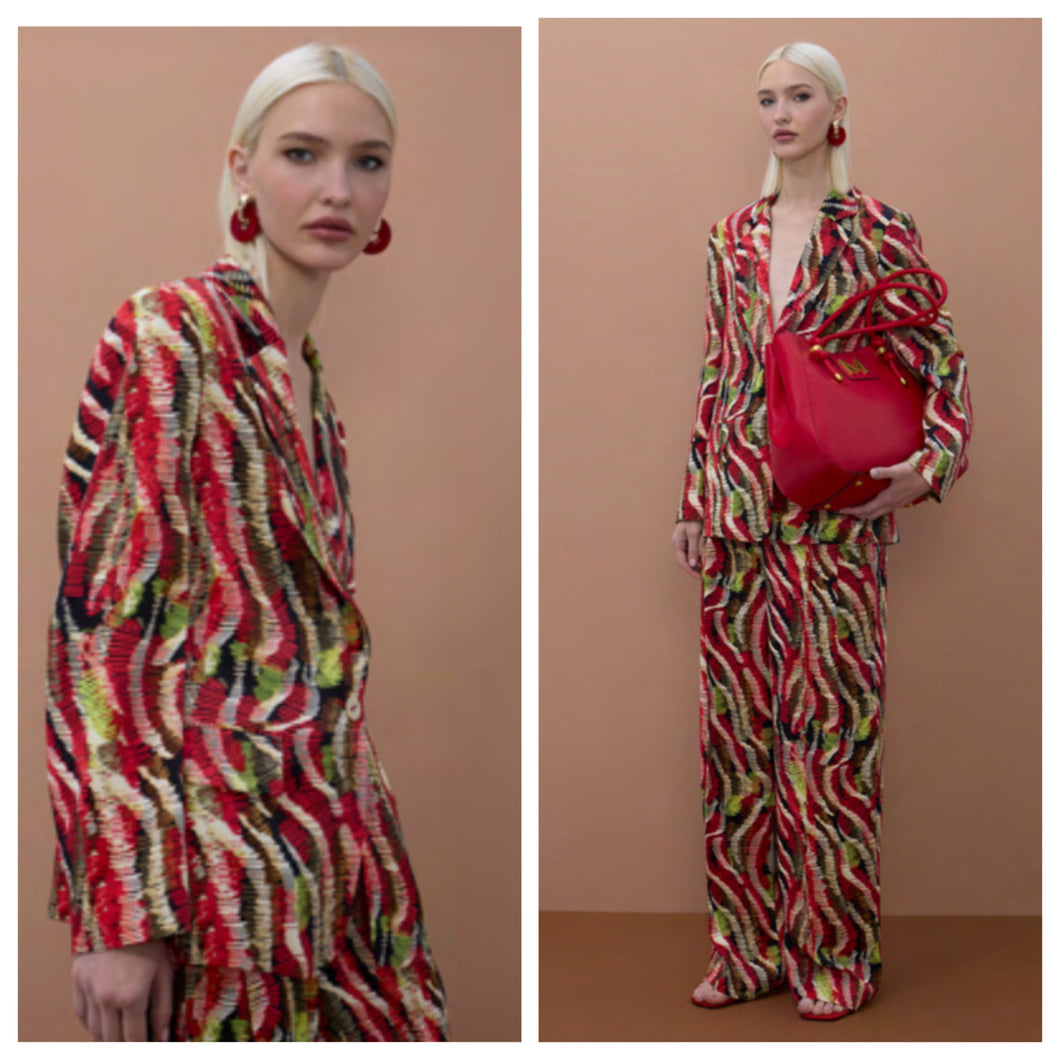 Lola blazer