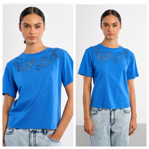 Molly bracken top