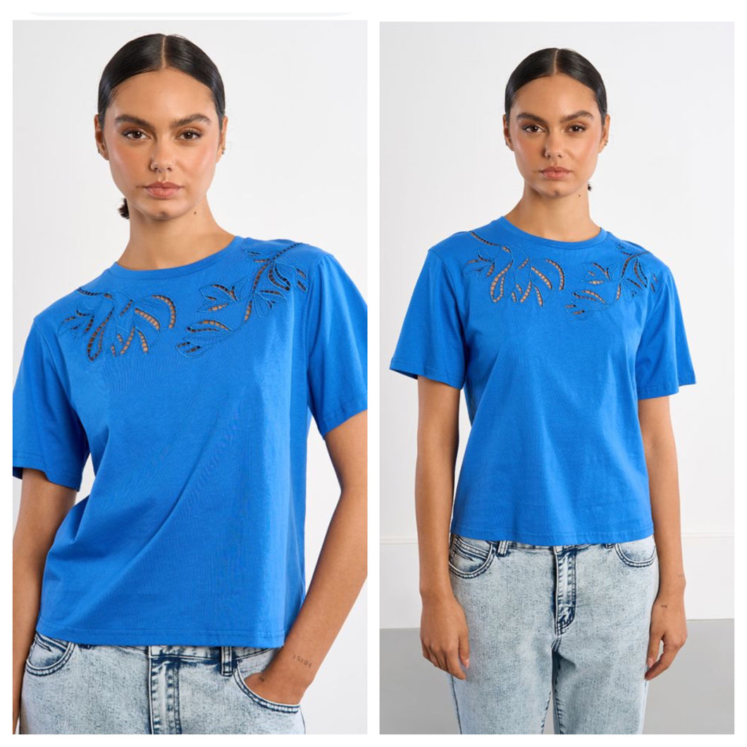 Molly bracken top